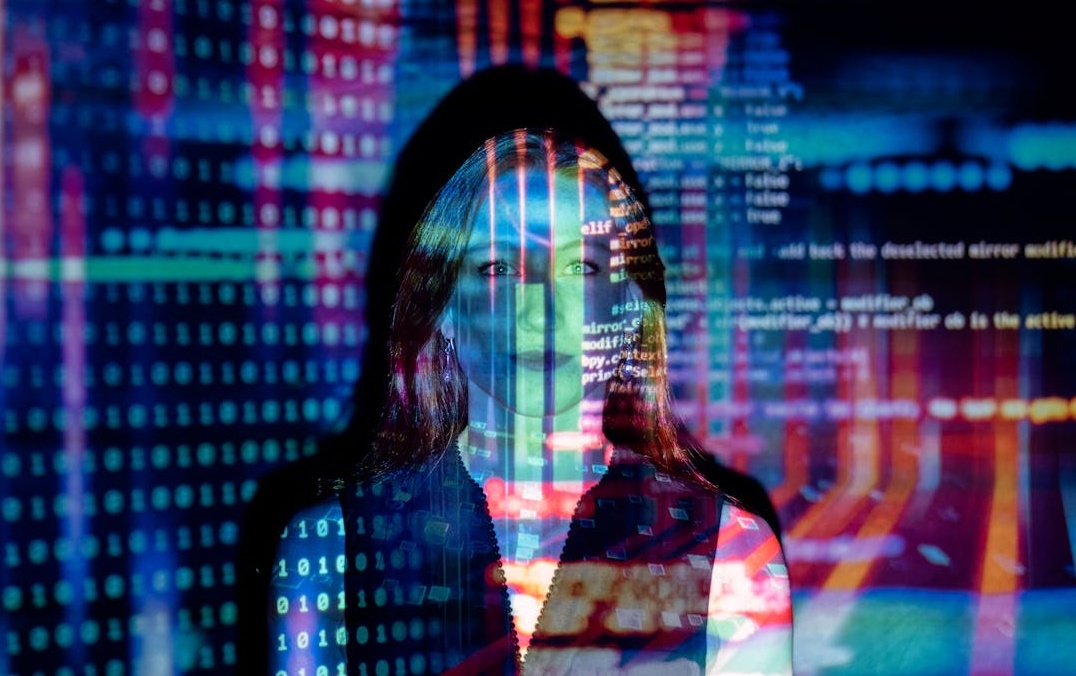 充满未来科技感的界面，预示着脸书刷粉服务的演变