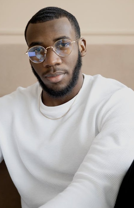 YouTube视频数据增长图表，显示积极的上升趋势