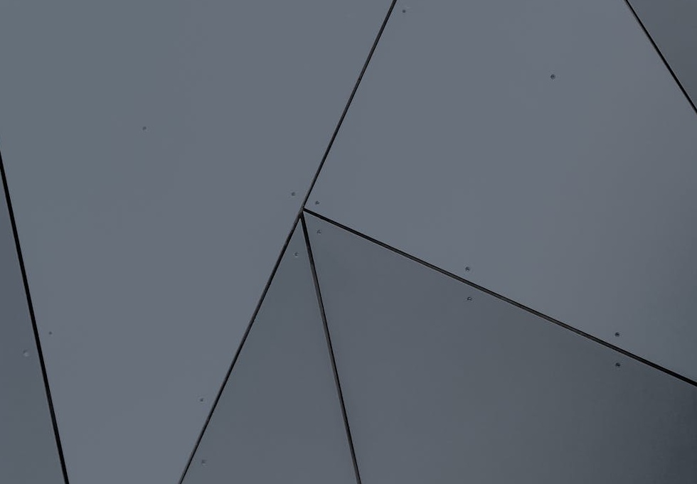 代表社交媒体增长和连接的数字网络图