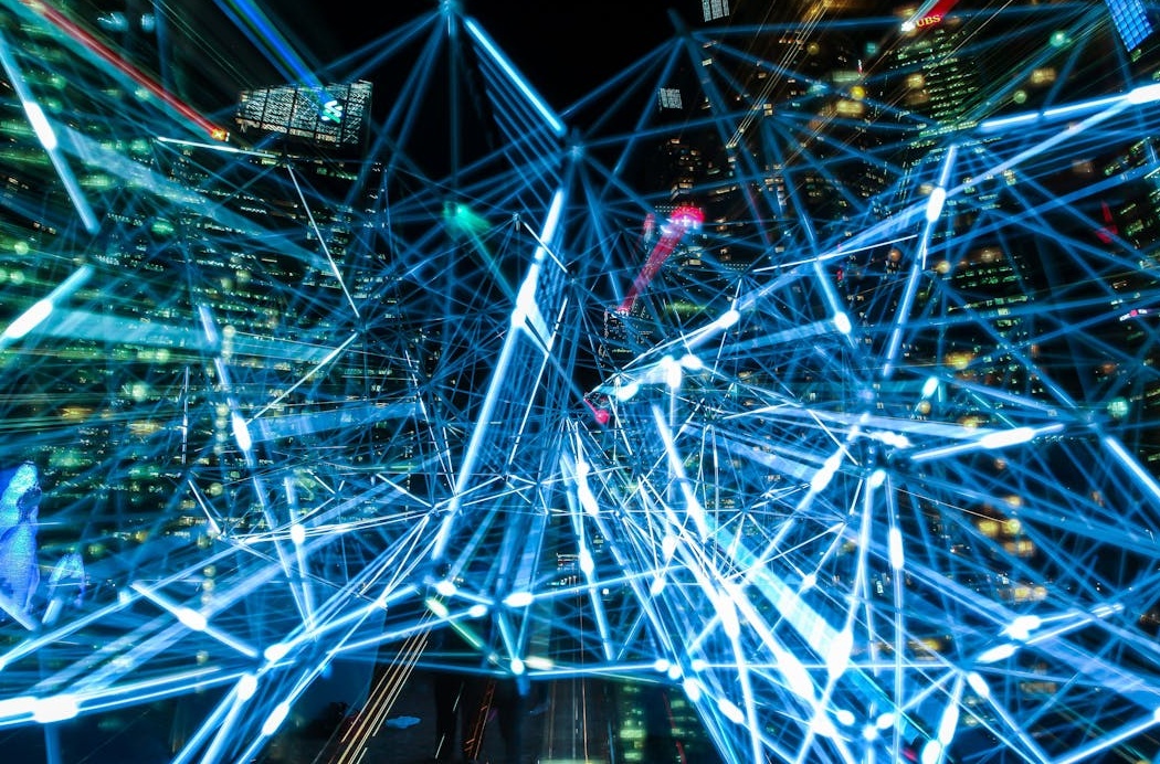 TikTok算法推荐机制示意图