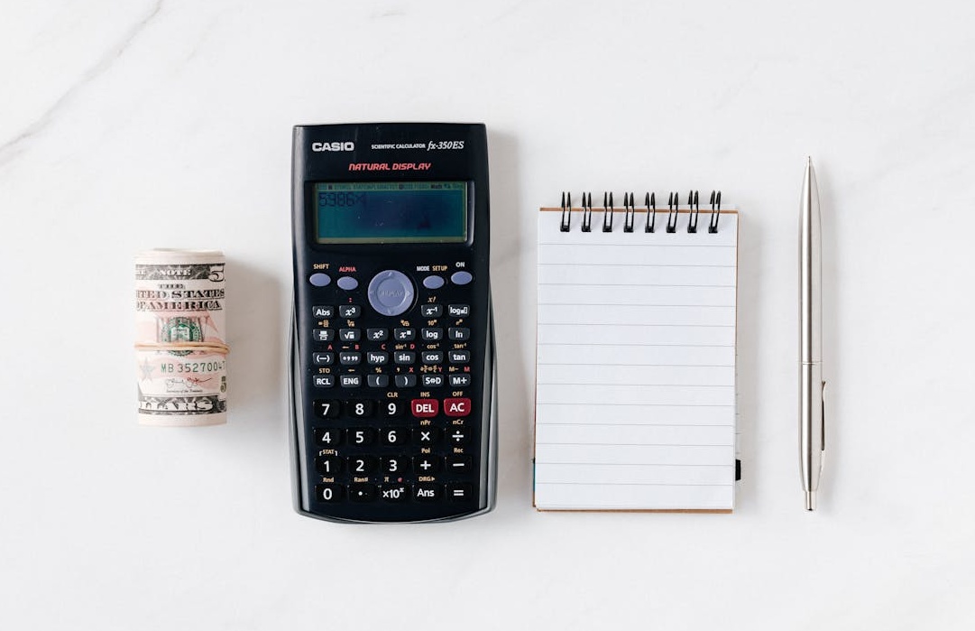 代表安全服務的盾牌保護圖標