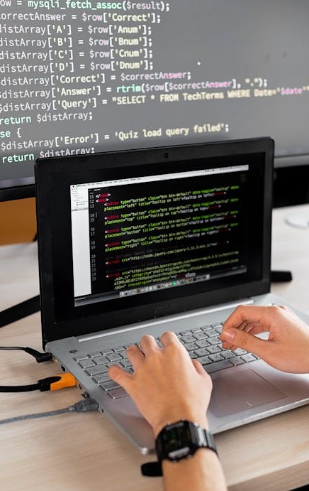 内容创作者正在精心制作高质量视频