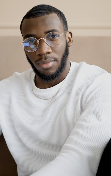 2025年YouTube频道订阅数增长的图表