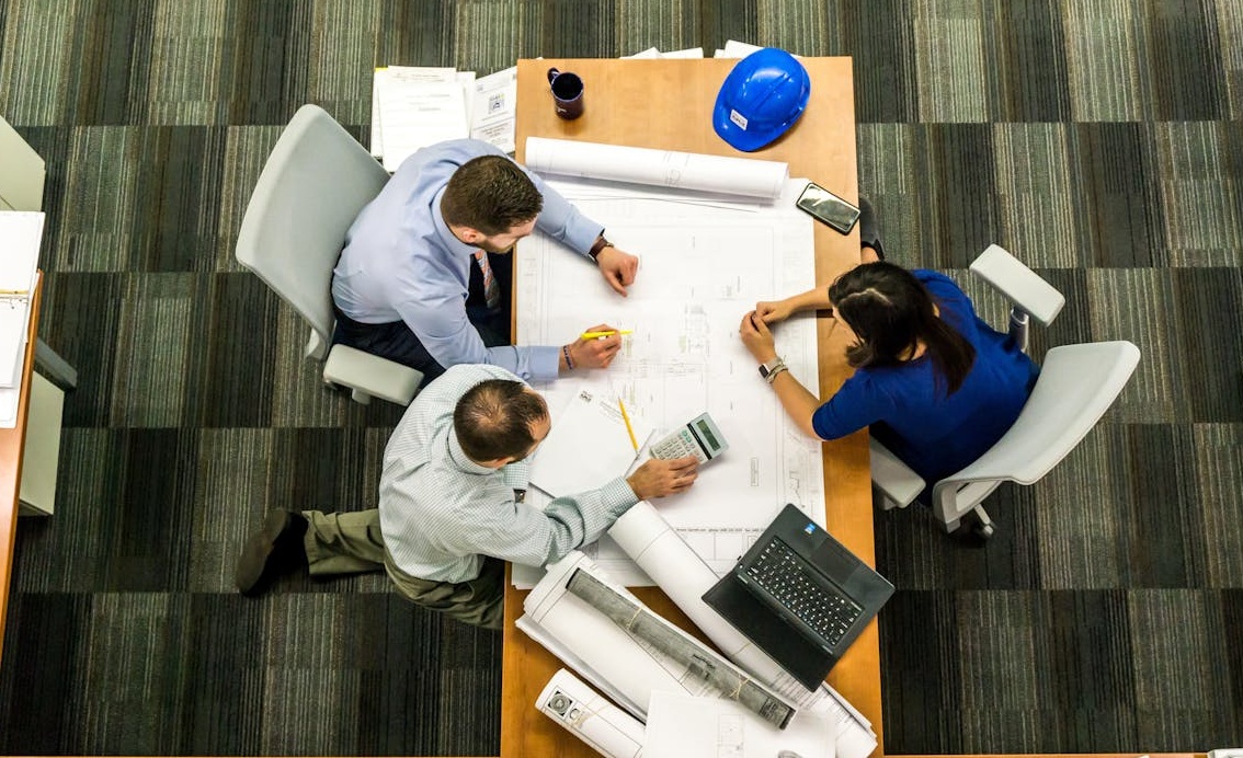 通过脸书买浏览量提升视频数据表现