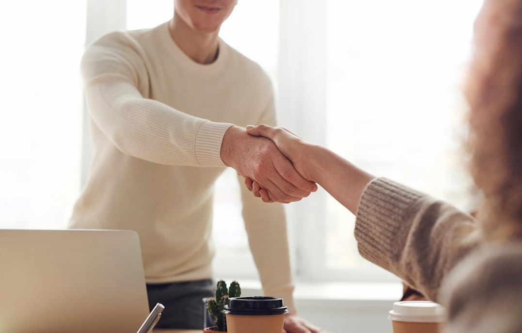 团队正在筛选高质量的真实用户进行点赞