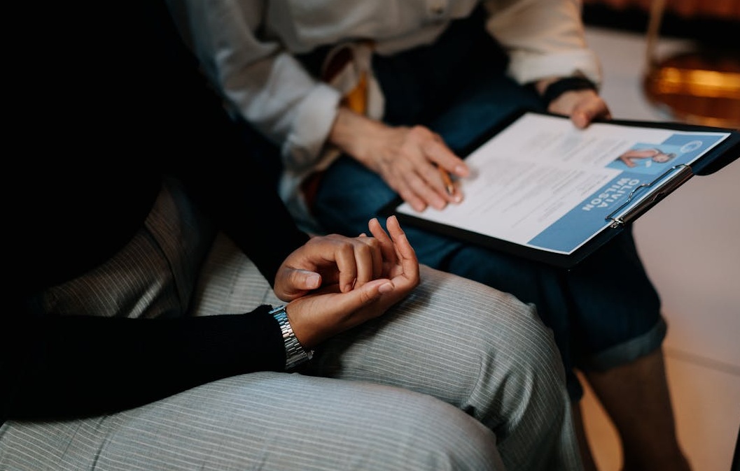 购买粉丝后通过高质量内容和互动提升用户参与度