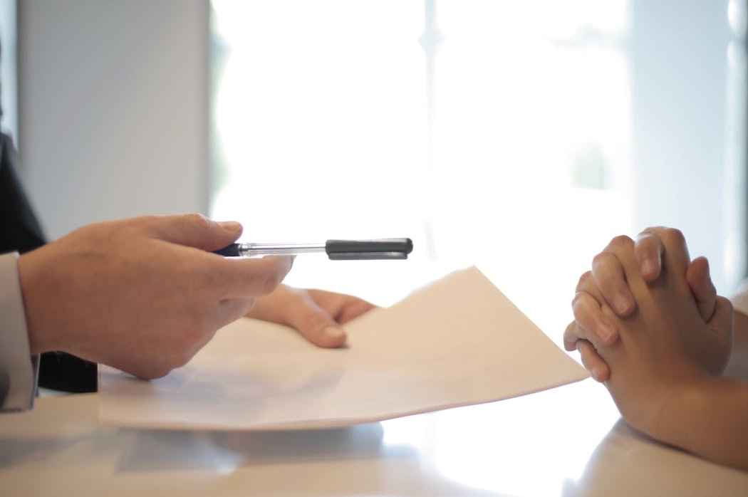 营销团队正在使用AI驱动的社交媒体管理仪表板