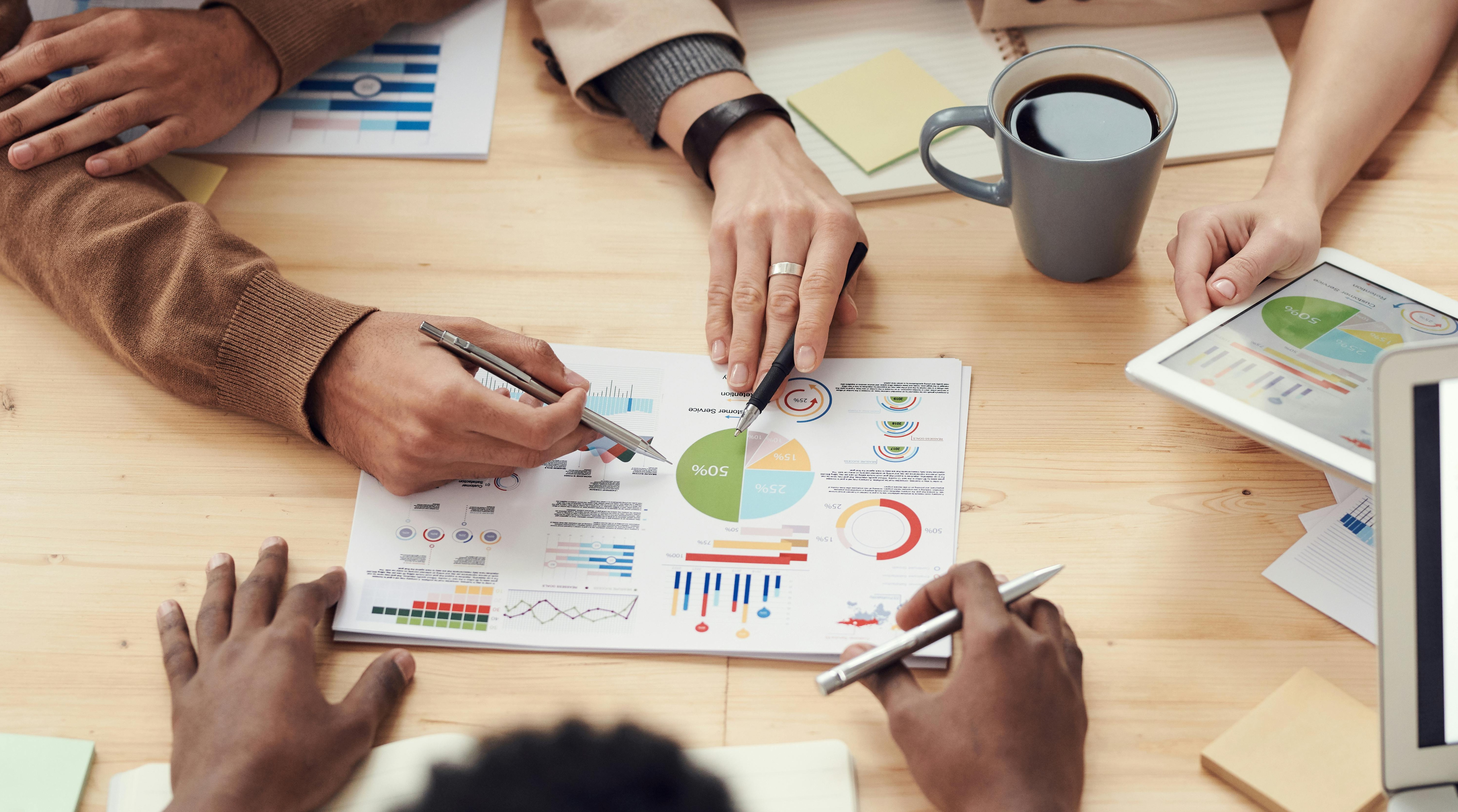 YouTube营销团队正在制定2025年频道增长策略