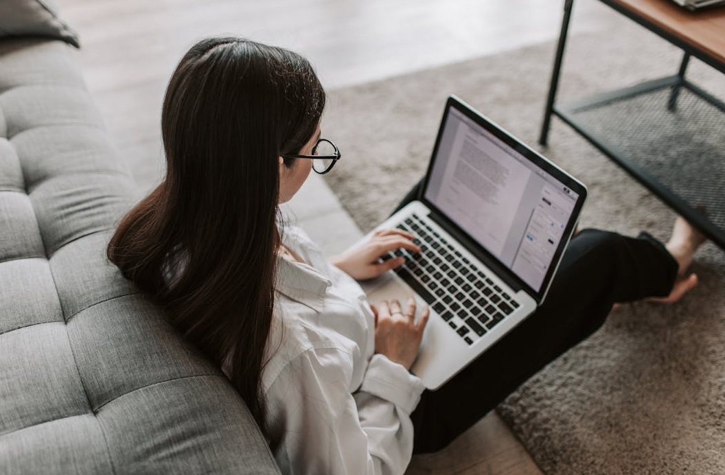 一个显示高Instagram粉丝数量的手机屏幕