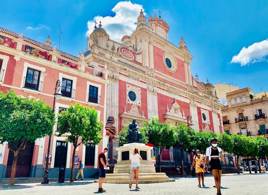 Instagram Reels视频拥有高浏览量的示例