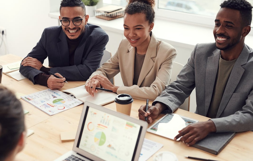 高浏览量和低浏览量Instagram帖子的对比