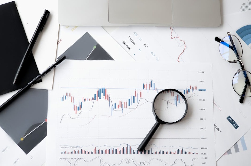 显示浏览量增长的社交媒体分析图表