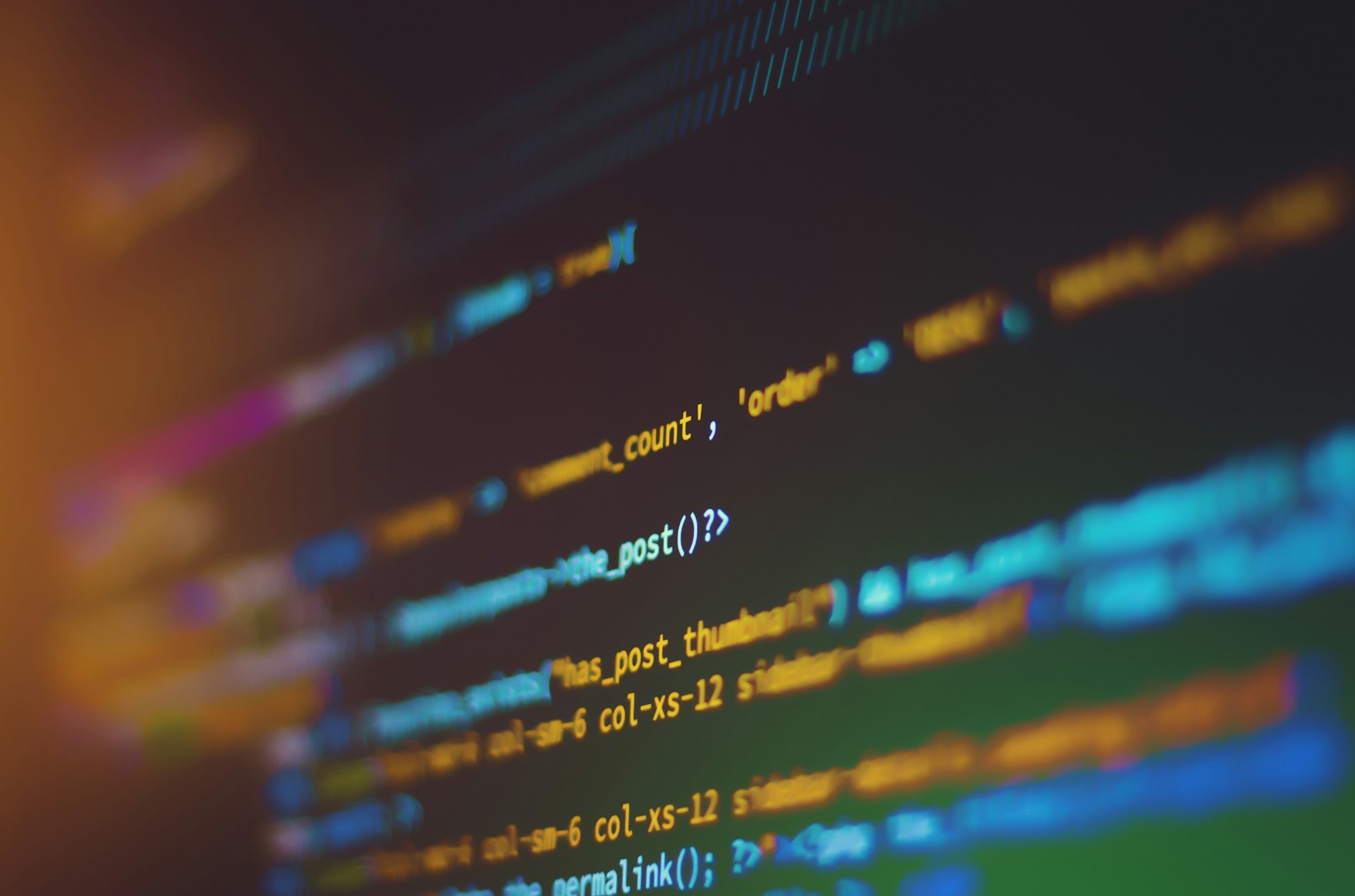 代表算法和网络连接的抽象科技图片