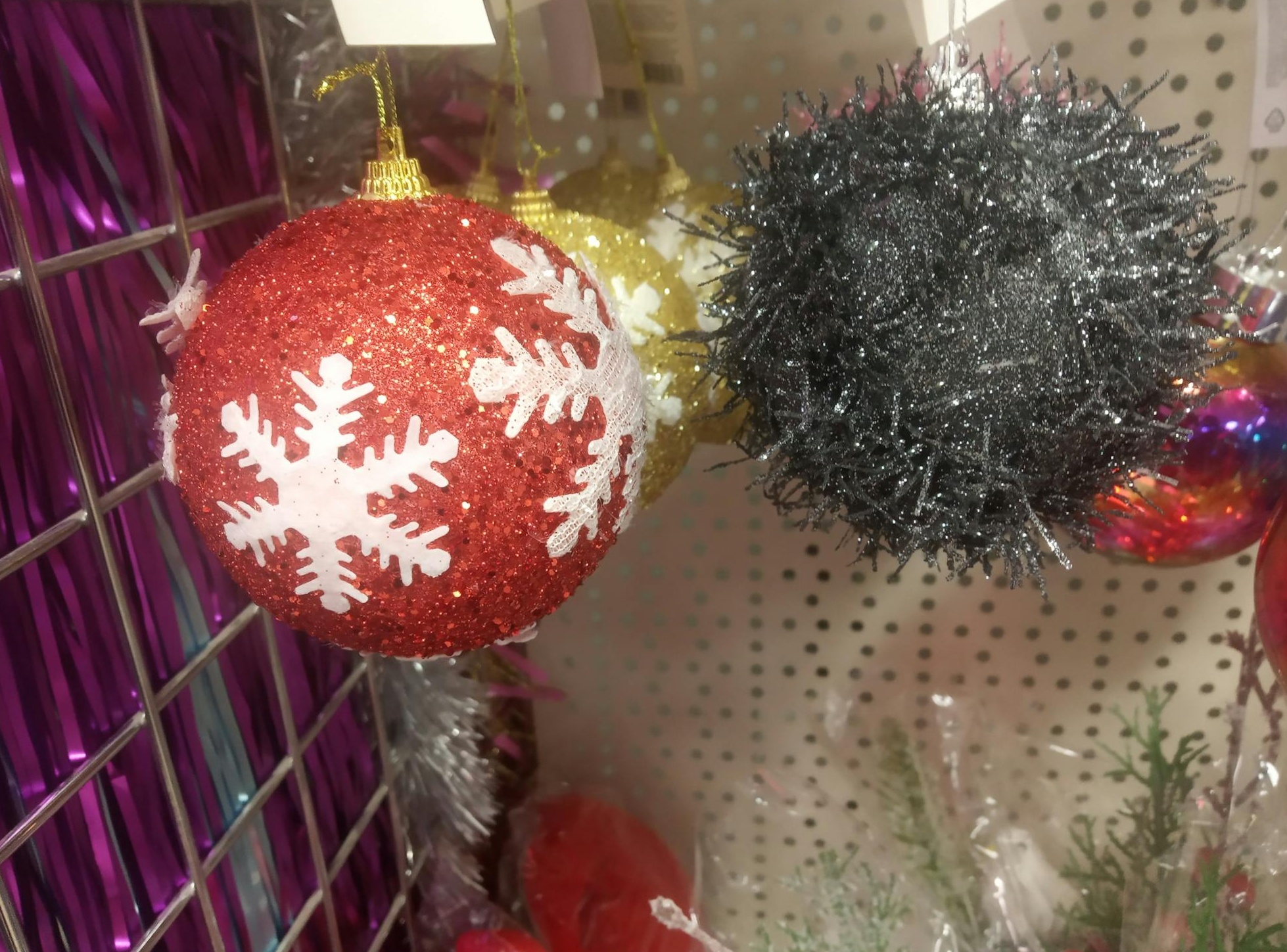 Instagram界面上显示高浏览量的视频