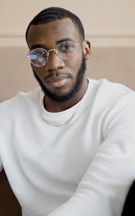 展示脸书粉丝数量快速增长的图表