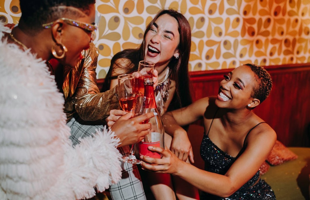 数据图表显示粉丝数量的快速增长曲线