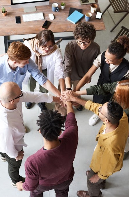 选择安全可靠的脸书群组成员服务商