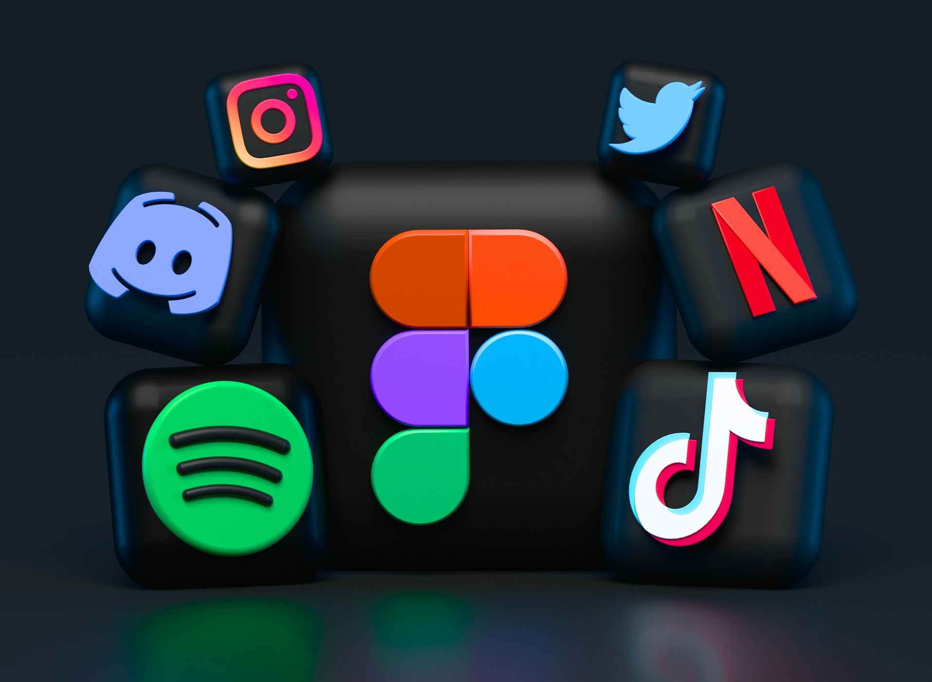 优化YouTube频道主页以吸引和留住访客