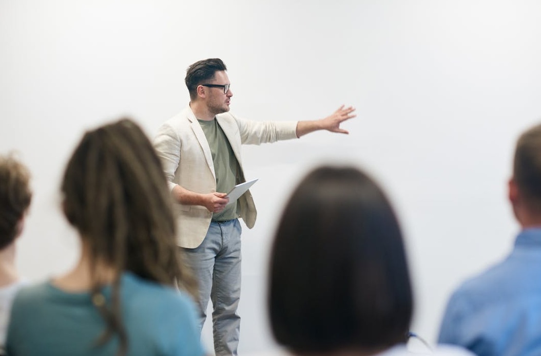 选择高质量的Twitter点赞服务商是成功的关键