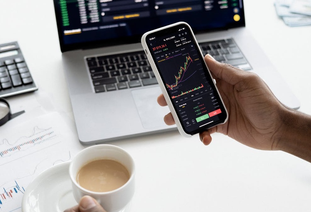 代表Twitter粉丝数量增长的商业图表