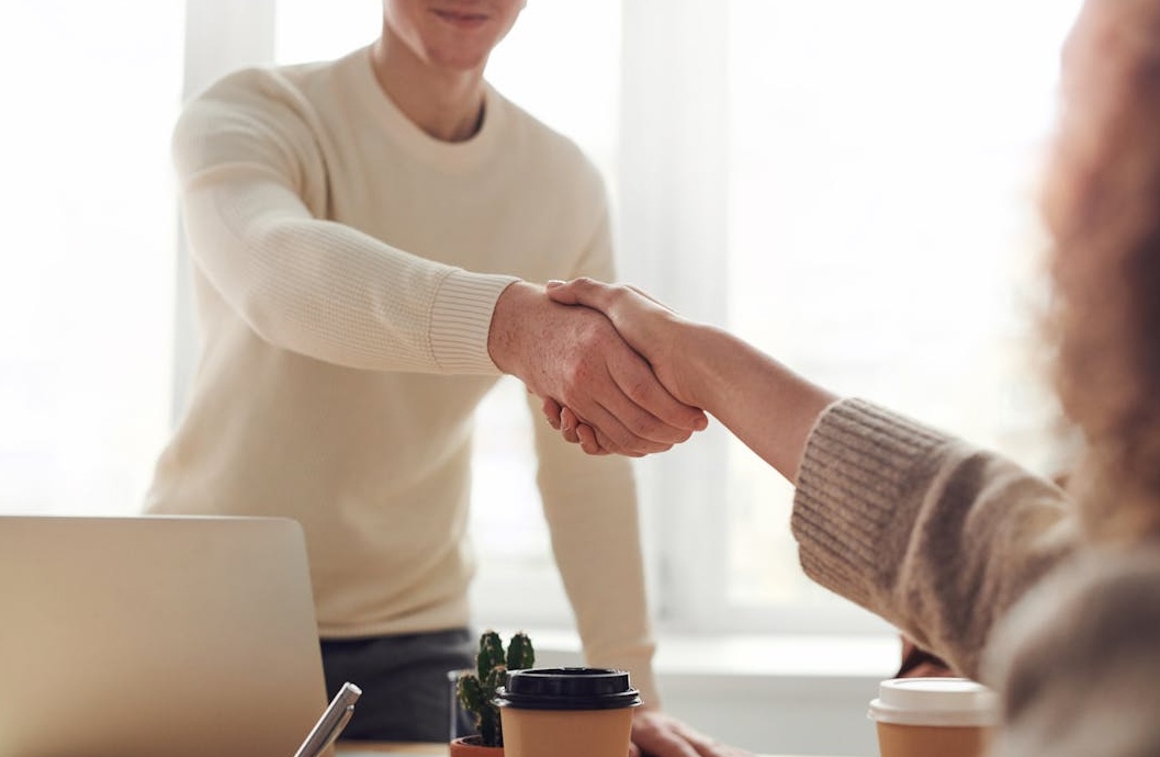 了解YouTube算法，利用买点赞提升排名