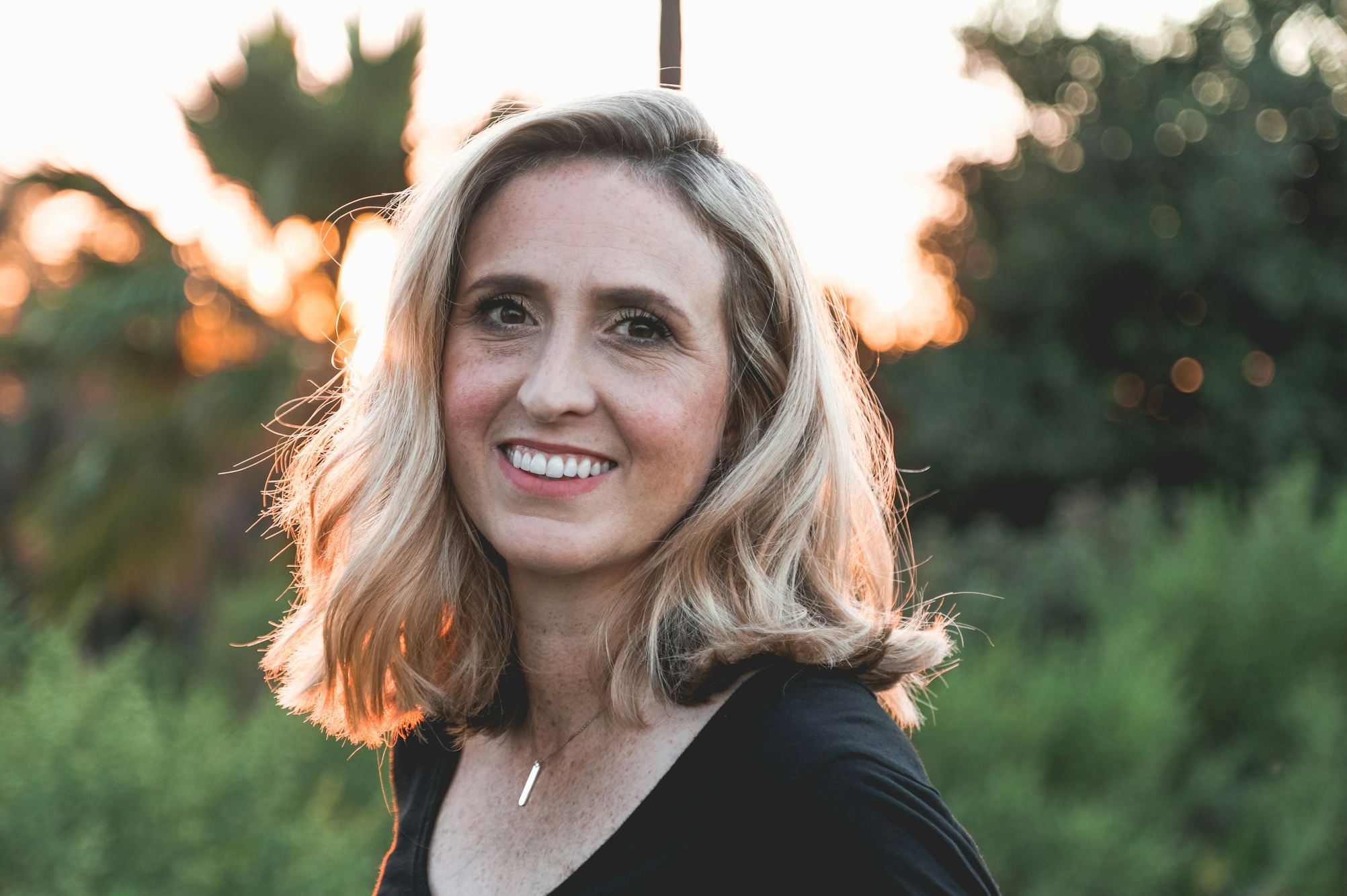 刷推特粉提升账户的社交证明和第一印象