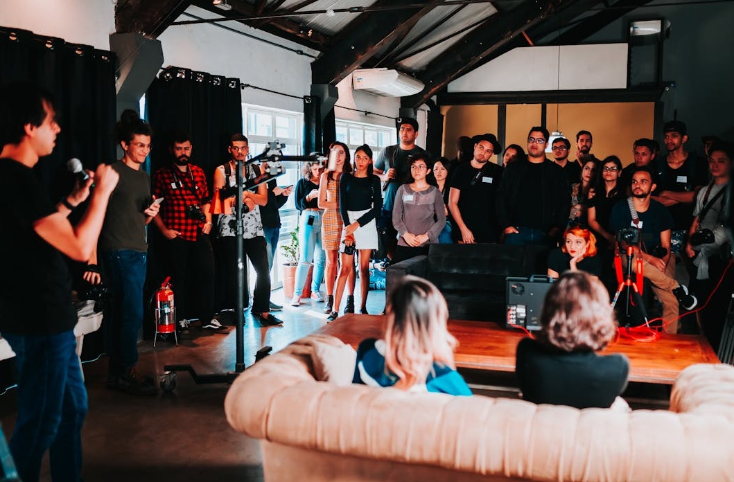 大量订阅者带来的社会信誉和权威性