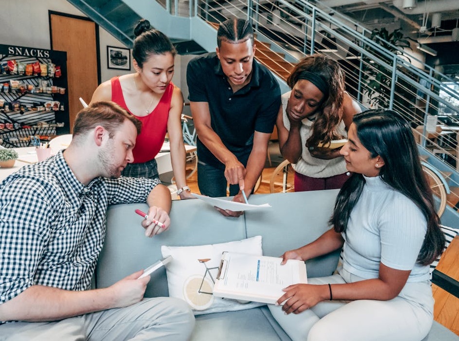 分析TikTok账号数据以优化运营策略