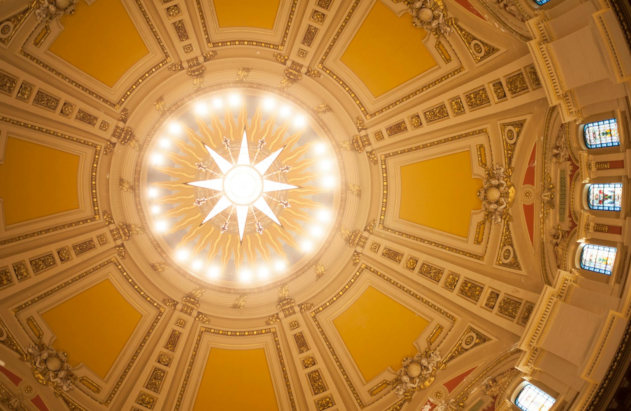 YouTube频道变现与财富增长