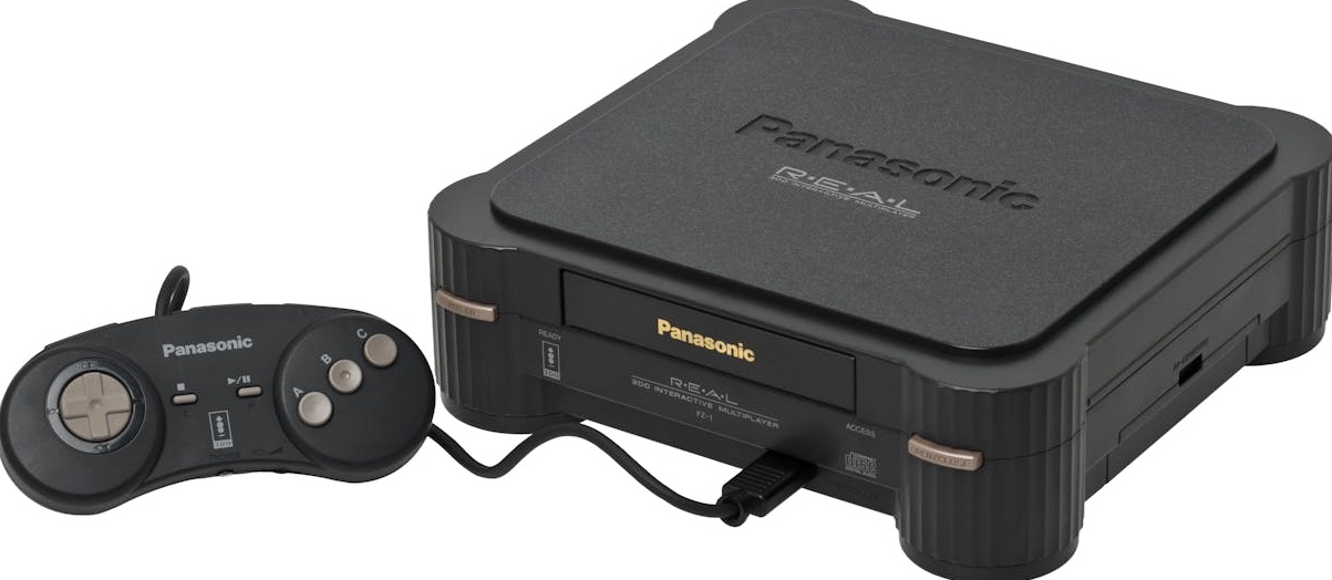 在电脑屏幕上监控YouTube频道的后台数据和订阅增长情况