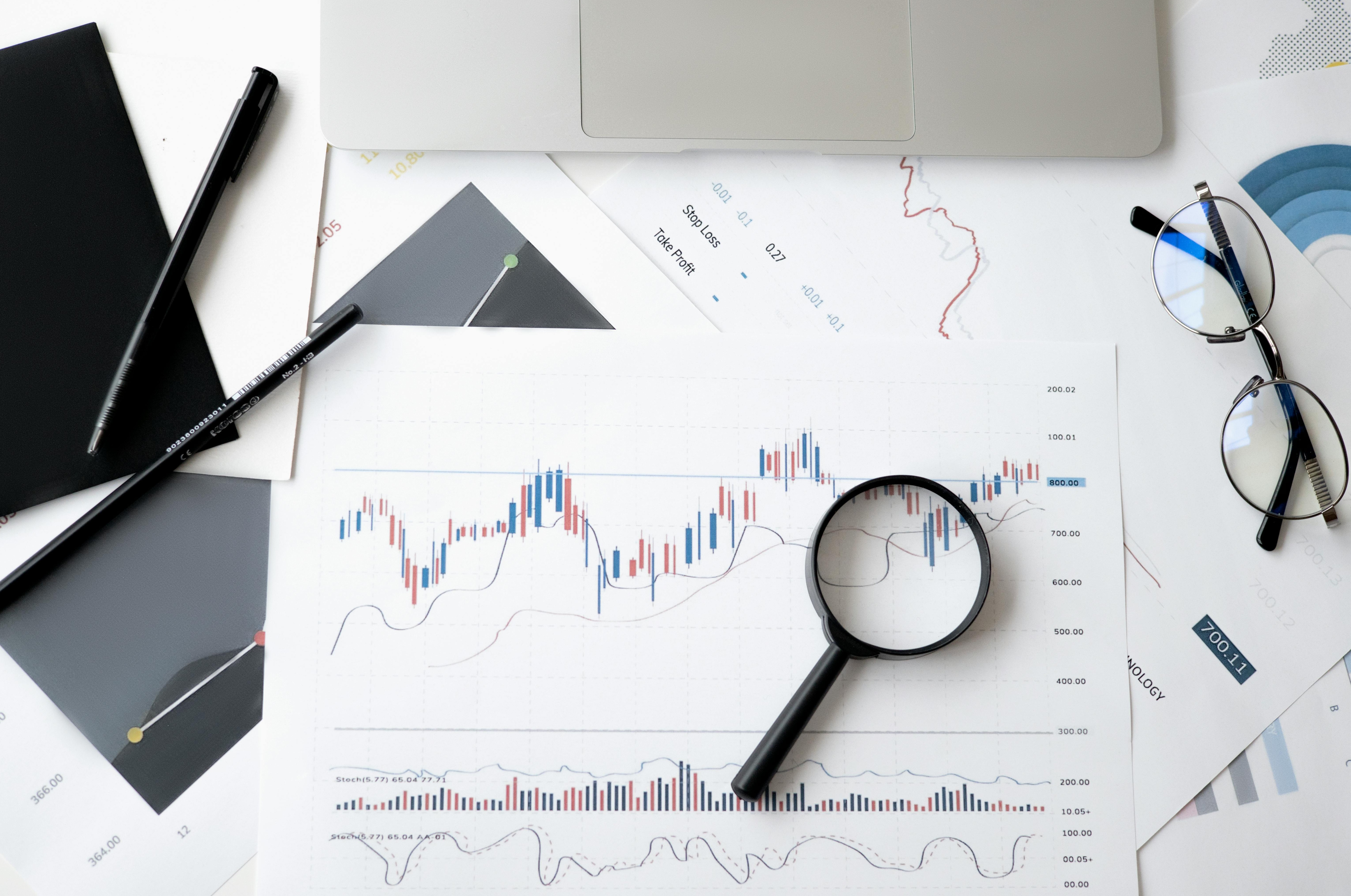 YouTube频道增长数据图表