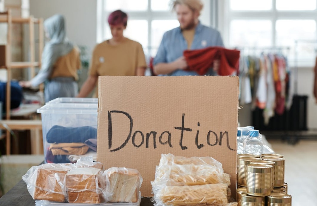 图表演示社会认同感如何像磁铁一样吸引更多自然用户