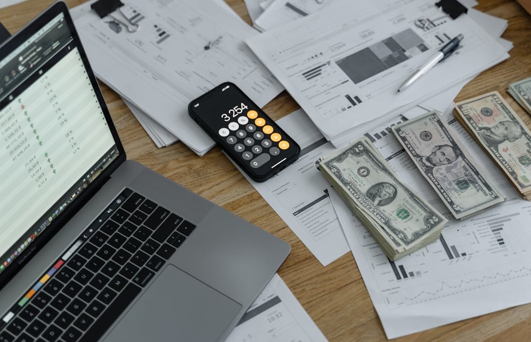 通过安全的支付网关完成购买