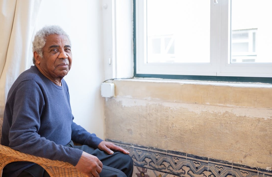 安全购买YouTube评论的步骤信息图