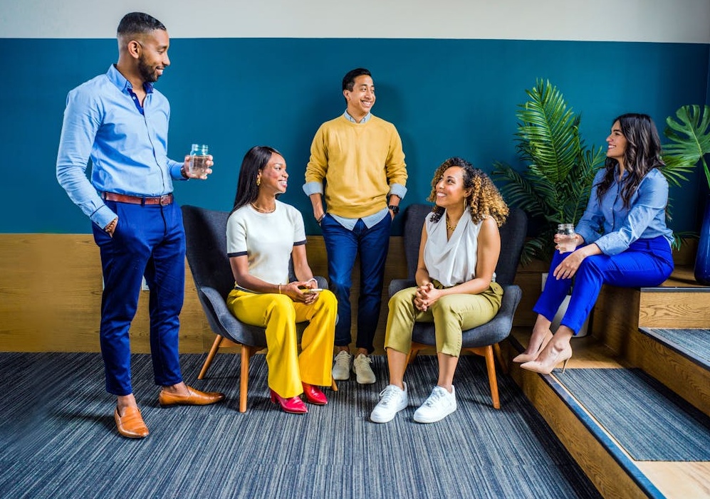 精准评论在IG视频下方引发真实的用户讨论与社群互动