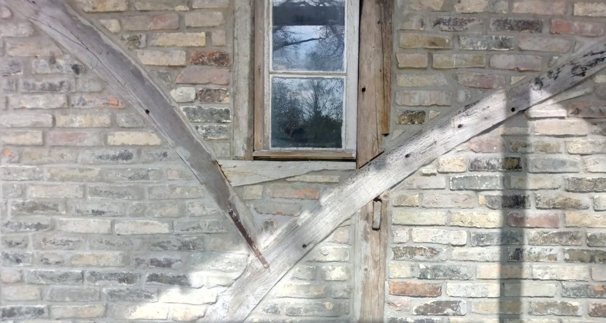 在Facebook社群中发布欢迎新成员的精美帖子