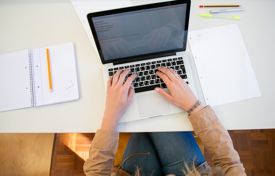 安全的在线支付和客户支持保障