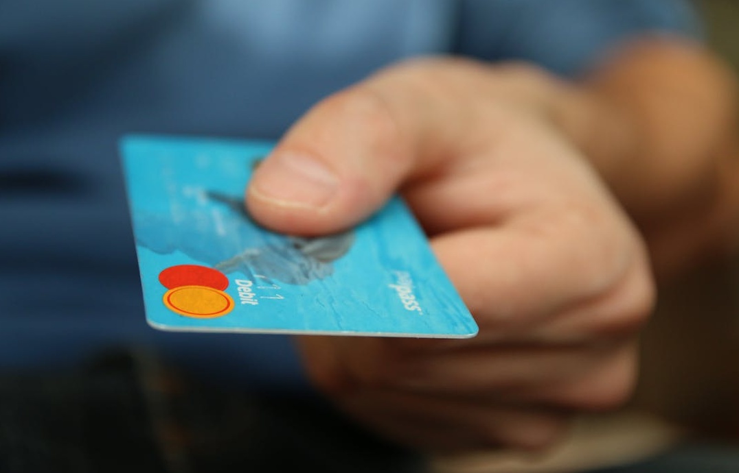 通过信用卡安全地在线购买IG粉丝服务