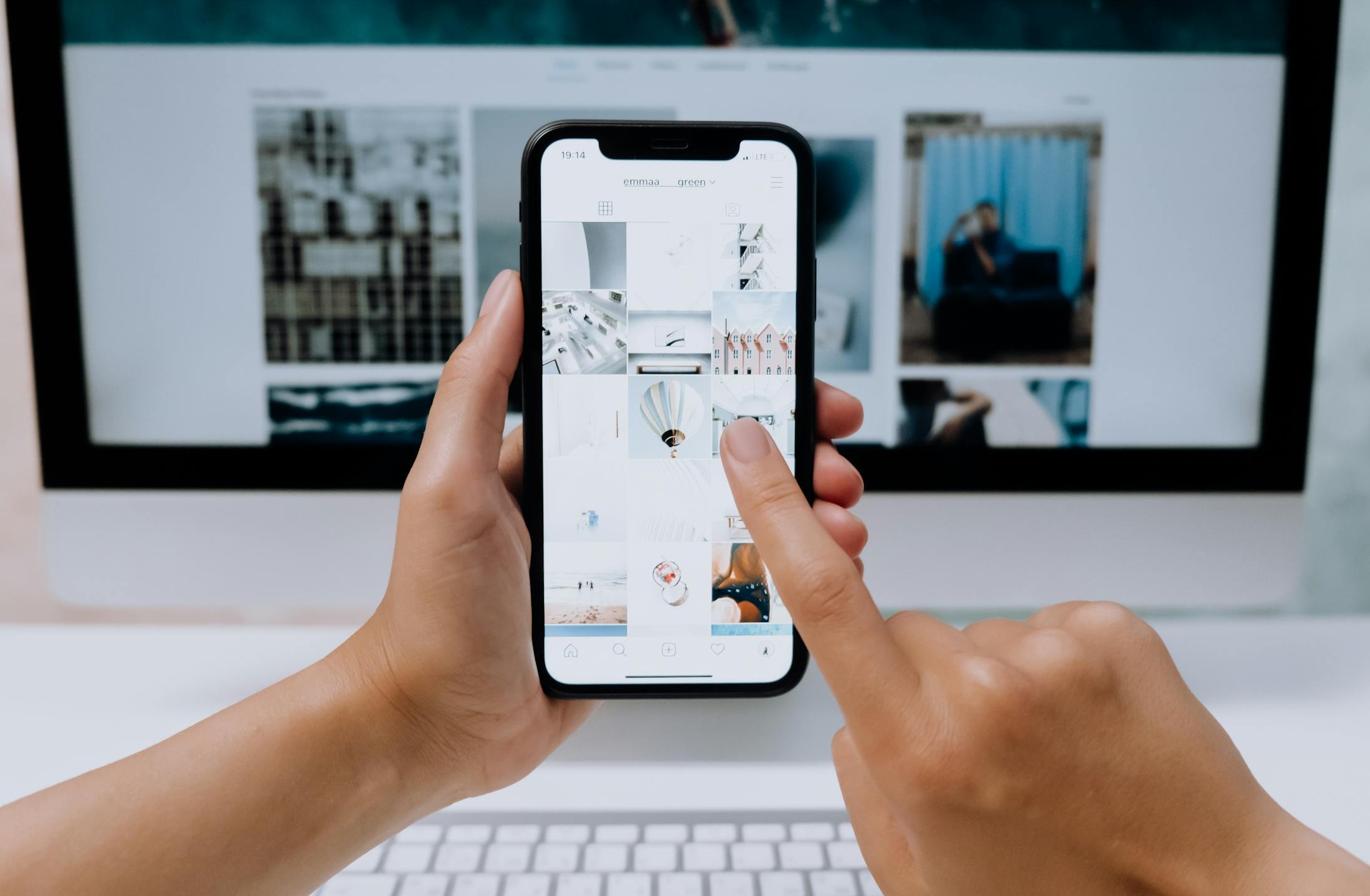 营销专家正在为Facebook创作引人入胜的视觉内容