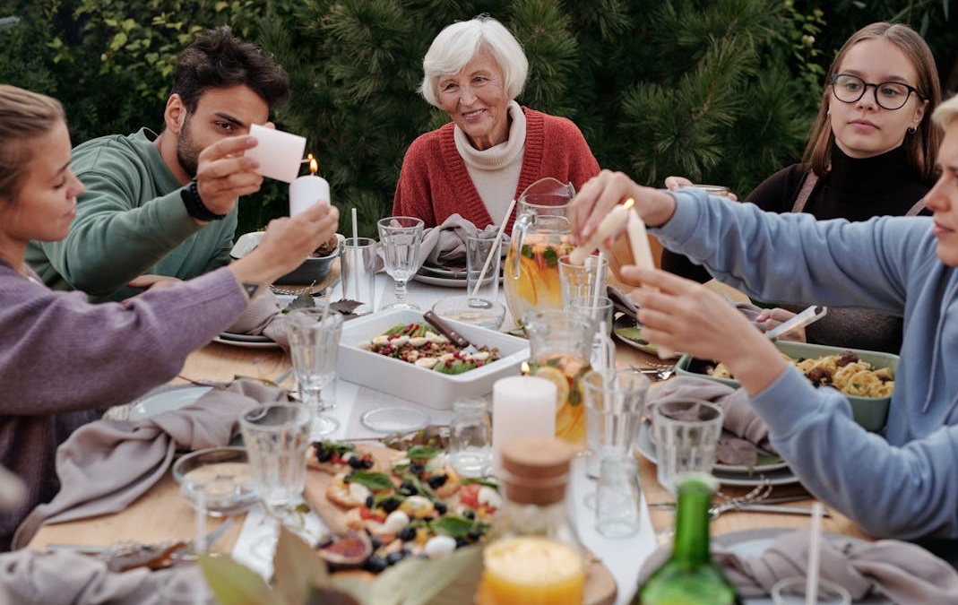 2025年Telegram频道内容增长曲线图